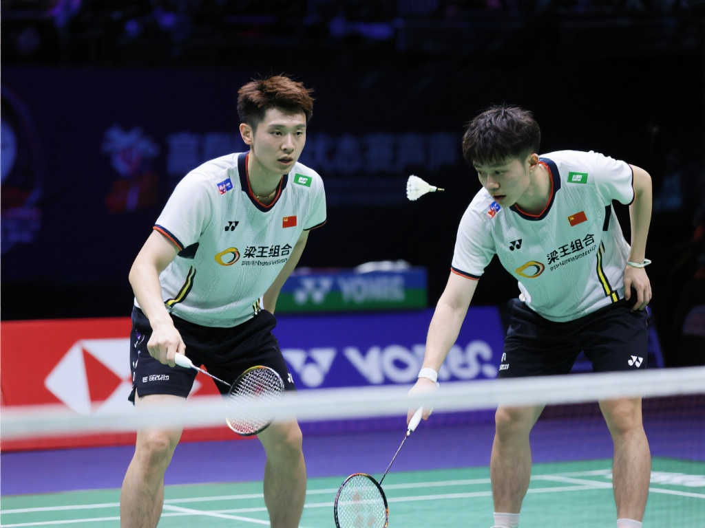 場上再次為 場上再次為